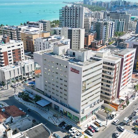 Hilton Garden Inn Maceio Экстерьер фото